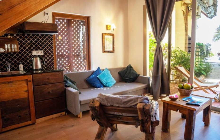 Clove Island Makunduchi